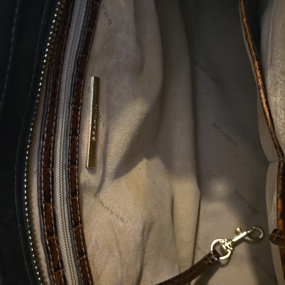Brahmin Black and Brown Leather Bag with Gold Accent - Picture 9 of 10